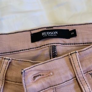 Very on point blush cropped Hudson jean